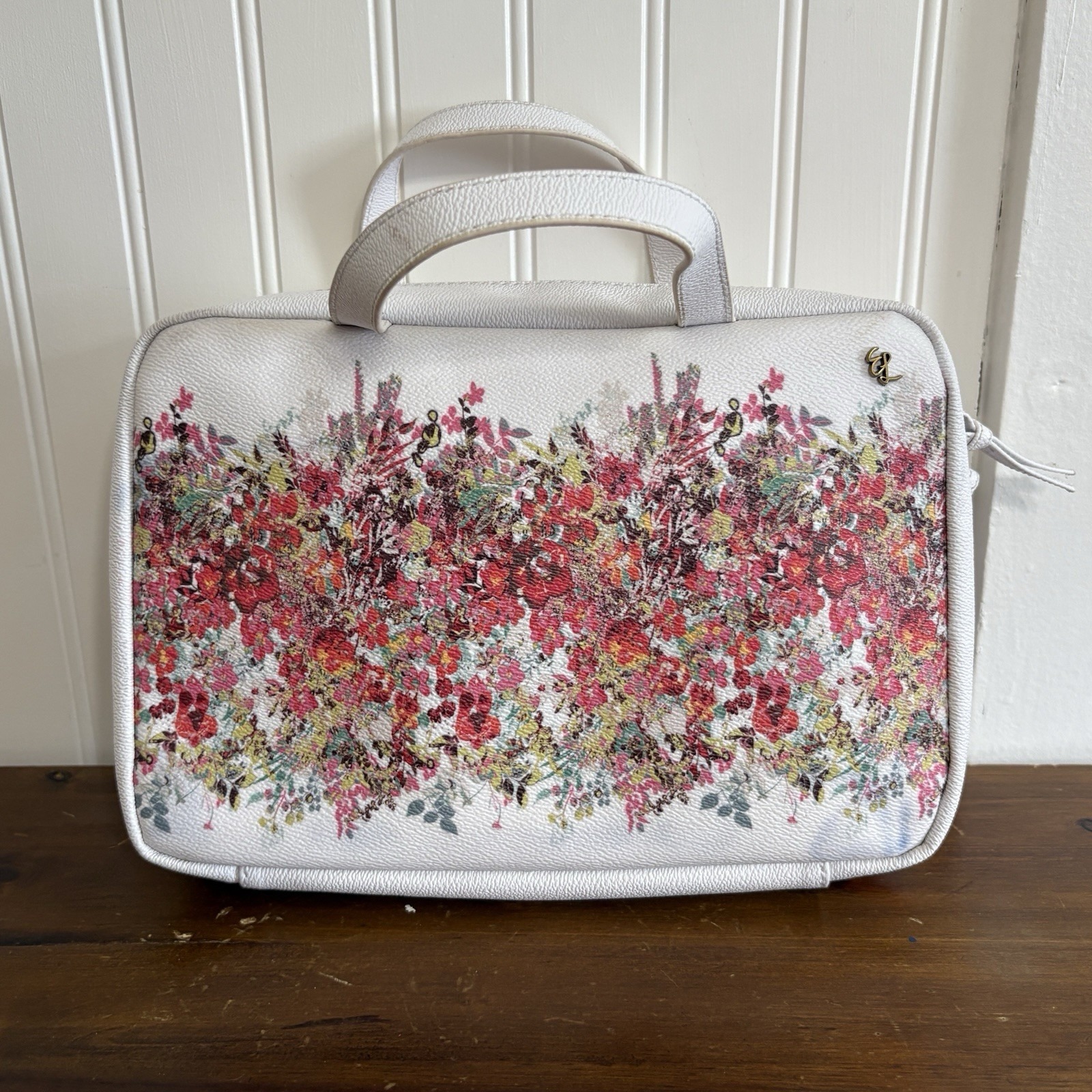 Elliott Lucca Travel Hanging Cosmetic Toiletries Bag White Floral Garden Artisan